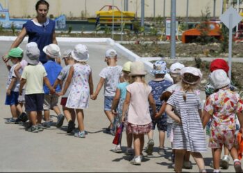 День защиты детей отмечают сегодня в России