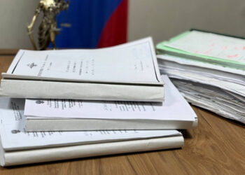 Директора и финансиста владикавказского транспортного предприятия уличили в хищении выручки