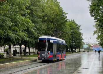 Движение всех трамваев во Владикавказе приостановлено из-за непогоды