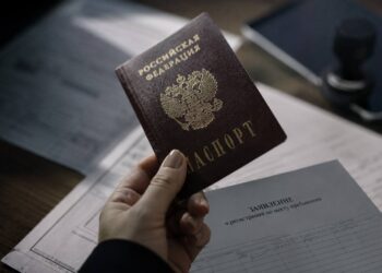 Деятельность ОПГ, занимавшейся фиктивной регистрацией граждан, пресекли в Северной Осетии