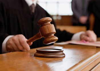 Штраф в 300 тыс. рублей заплатит женщина за контрабанду золота в Северной Осетии