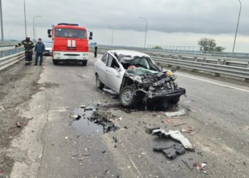 Водитель легковушки погиб в ДТП с большегрузом в Северной Осетии