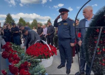 Руководство и личный состав УФСИН Северной Осетии почтили память жертв теракта в Беслане