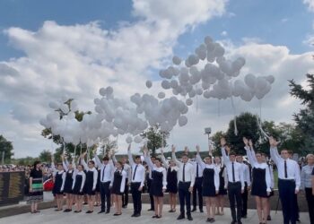 Руководство и личный состав УФСИН Северной Осетии почтили память жертв теракта в Беслане