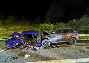 Четыре человека погибли, еще двое пострадали в ДТП в Северной Осетии