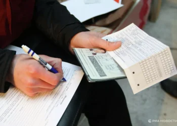 Несколько жителей Северной Осетии незаконно прописали и устроили на работу пятерых мигрантов